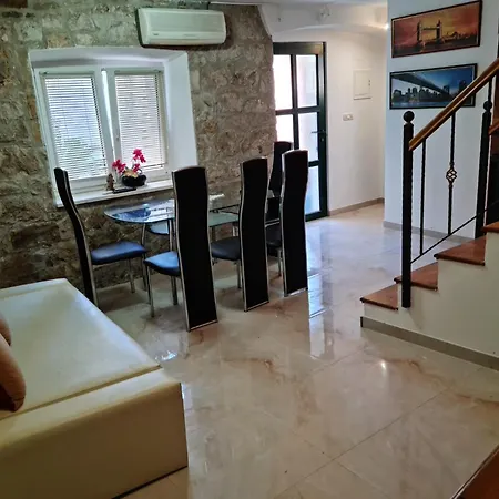 Vila Kovacic アパート